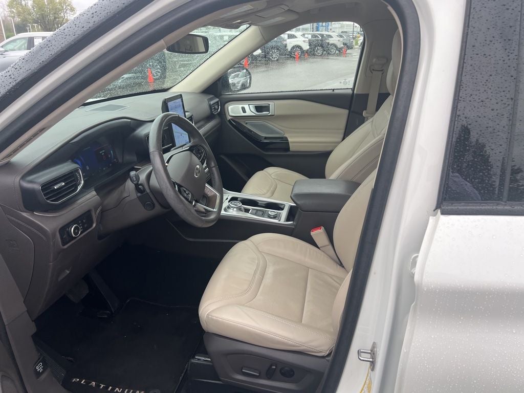 2023 Ford Explorer Platinum
