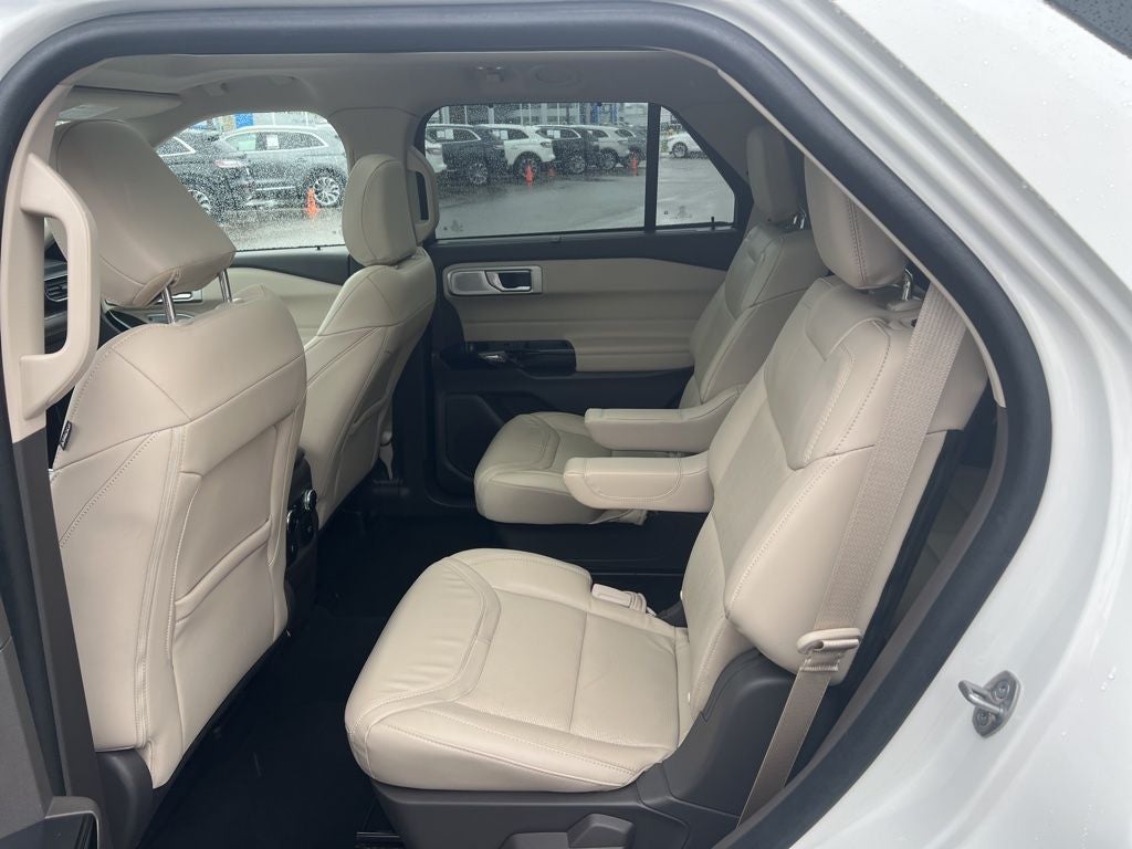 2023 Ford Explorer Platinum