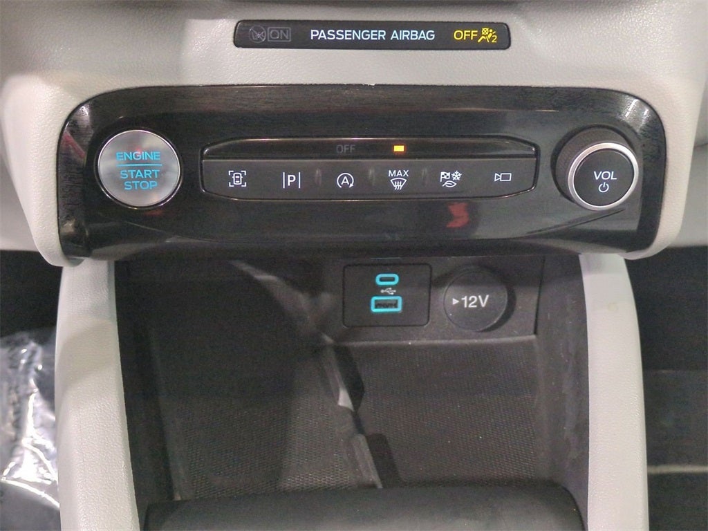 2023 Ford Escape Platinum