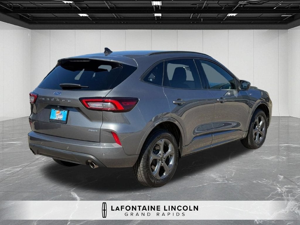 2024 Ford Escape ST-Line Select
