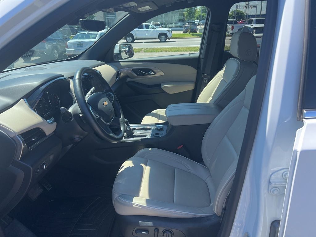 2023 Chevrolet Traverse Premier