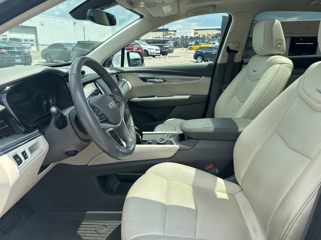 2021 Cadillac XT5 Premium Luxury