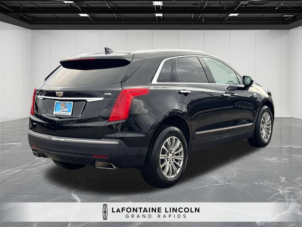 2017 Cadillac XT5 Luxury