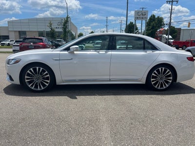 2019 Lincoln Continental Select