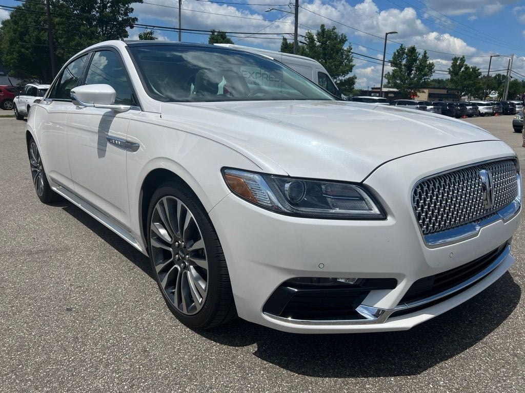 2019 Lincoln Continental Select