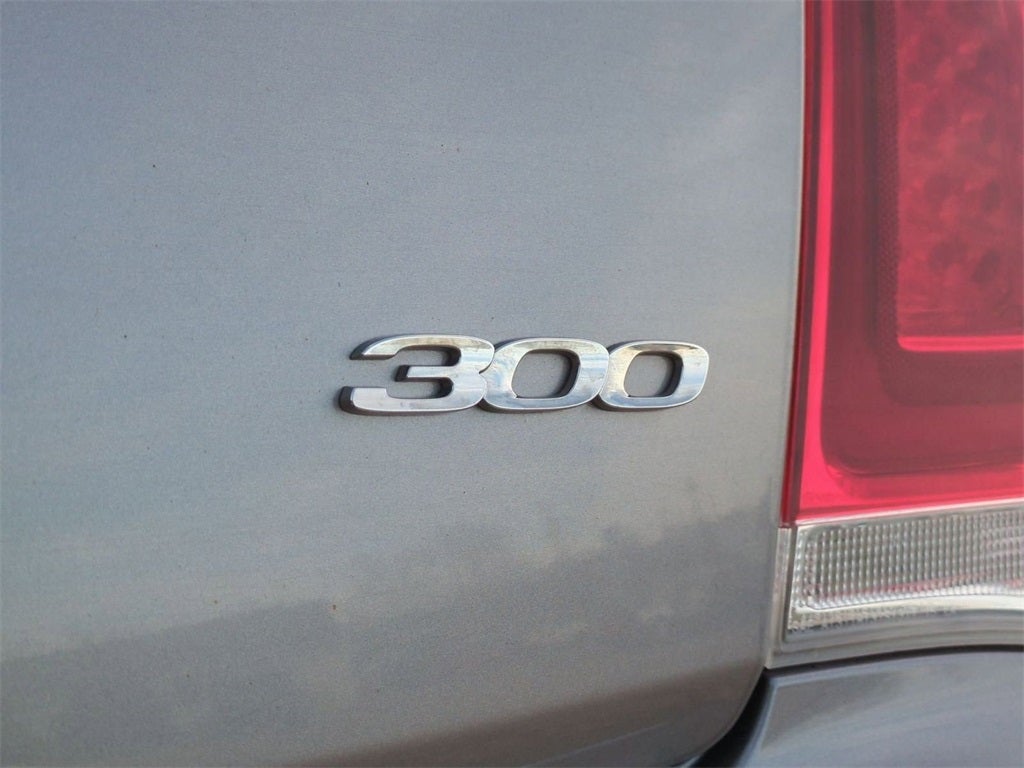 2018 Chrysler 300 Touring