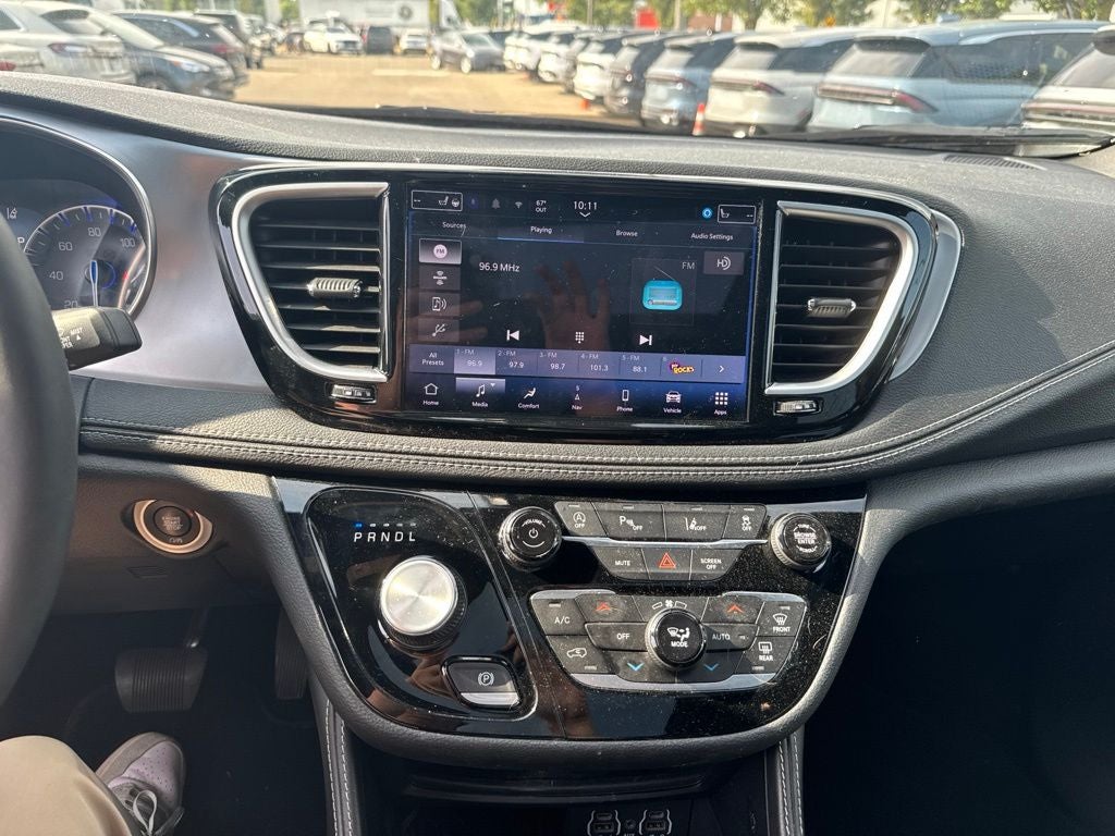 2025 Chrysler Pacifica Limited