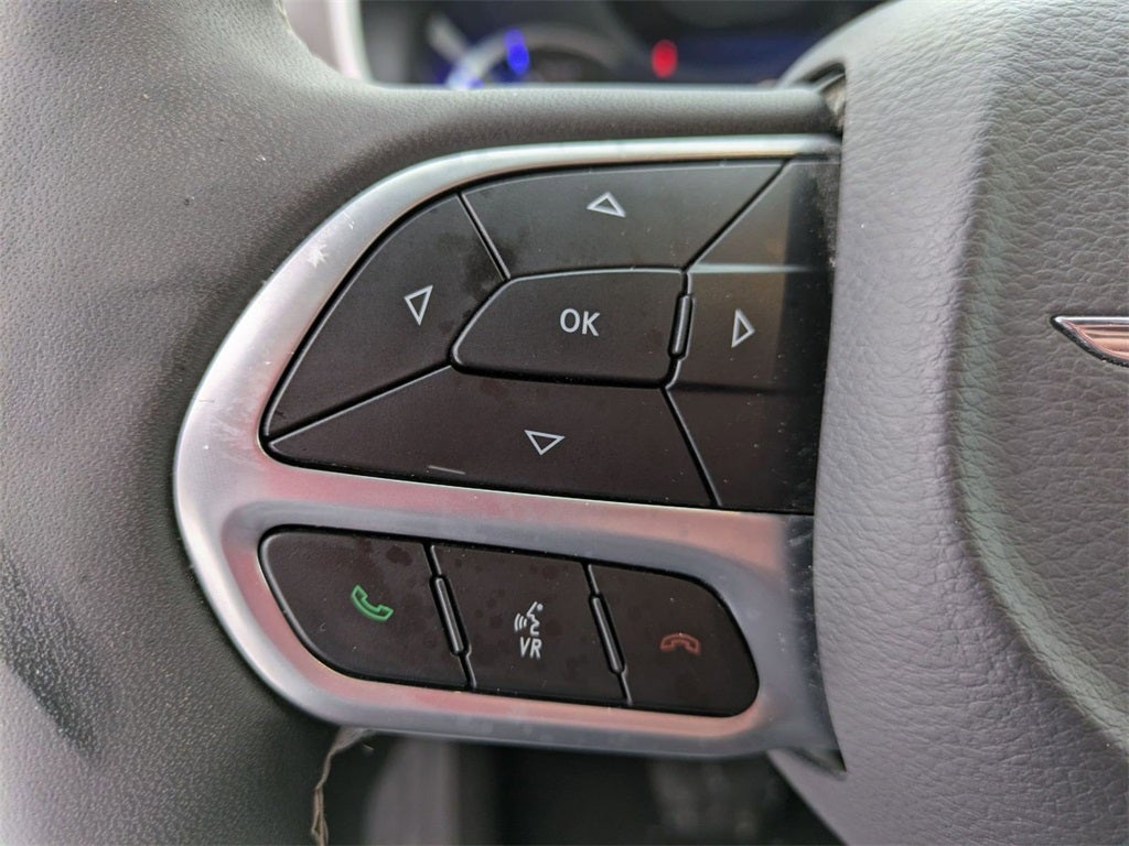 2025 Chrysler Pacifica Hybrid Select