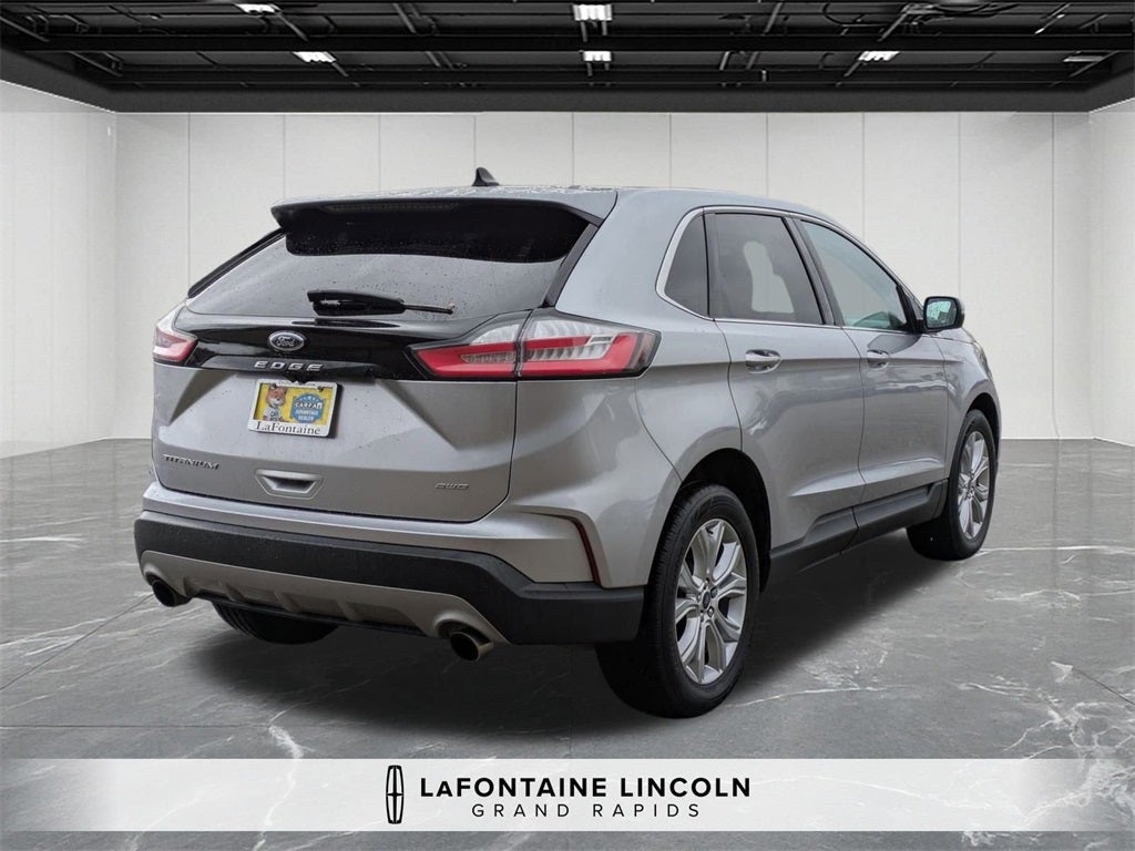 2022 Ford Edge Titanium