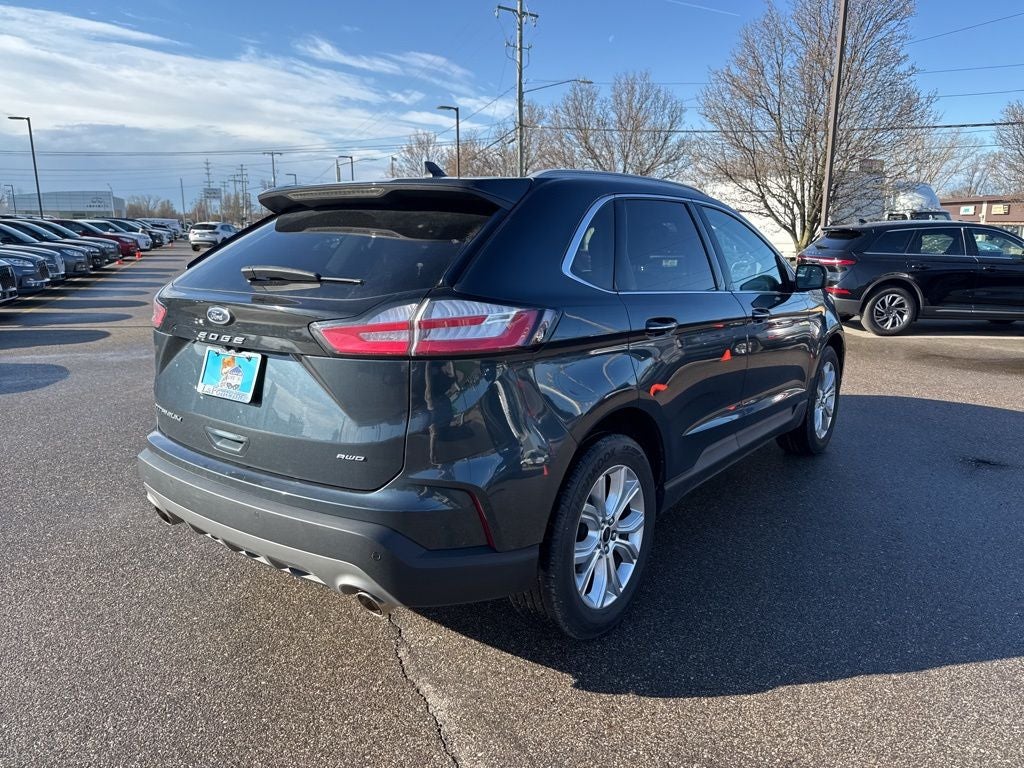 2023 Ford Edge Titanium