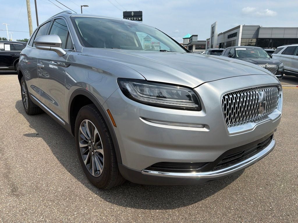 2023 Lincoln Nautilus Standard