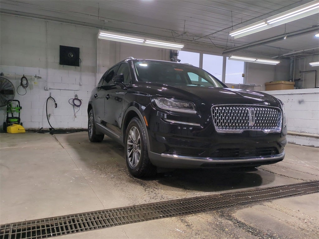 2023 Lincoln Nautilus Standard