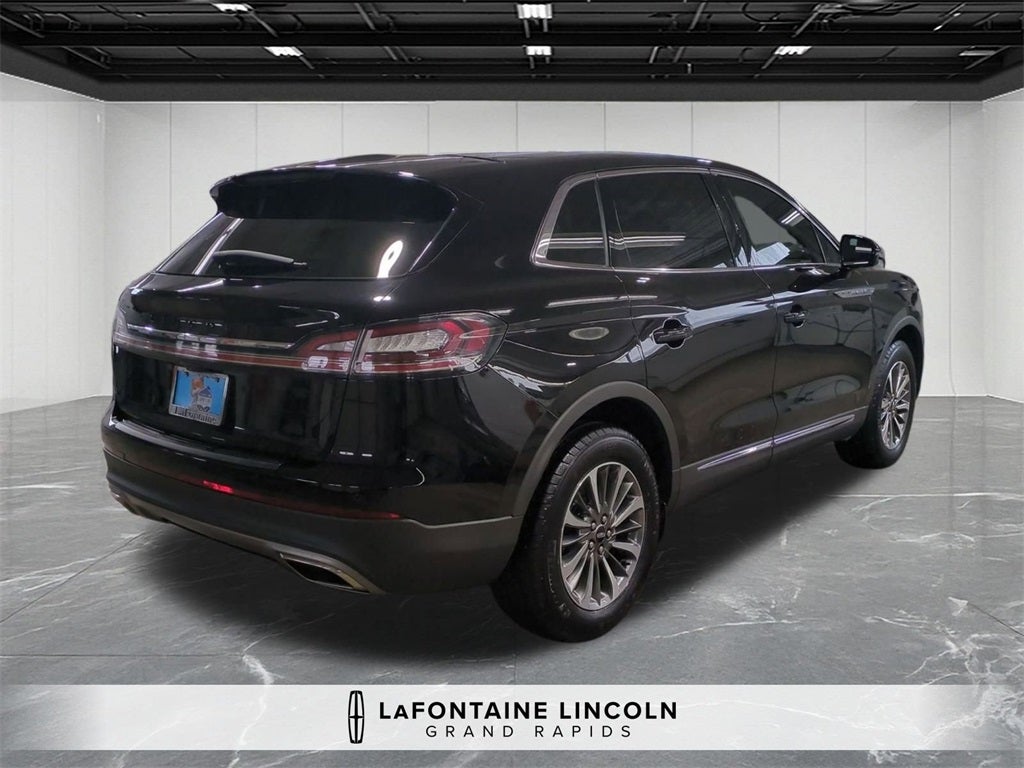2023 Lincoln Nautilus Standard