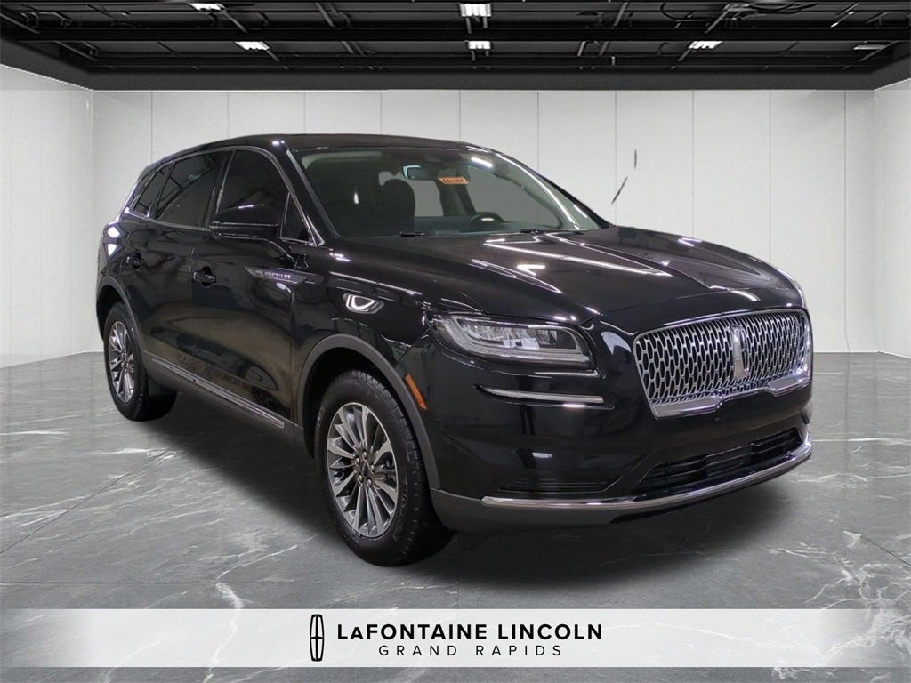 2023 Lincoln Nautilus Standard