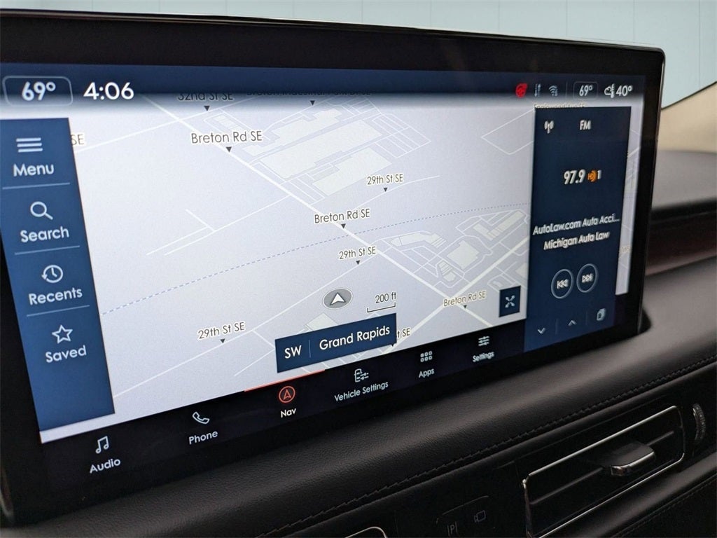 2022 Lincoln Nautilus Reserve