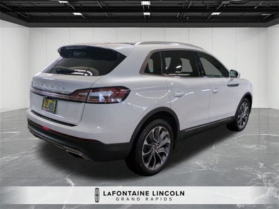 2022 Lincoln Nautilus Reserve