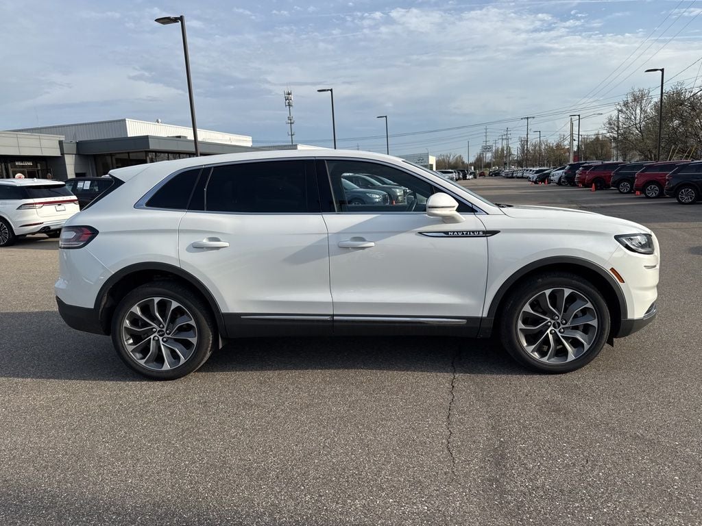 2023 Lincoln Nautilus Reserve
