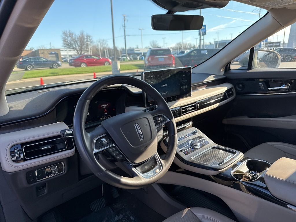 2023 Lincoln Nautilus Reserve