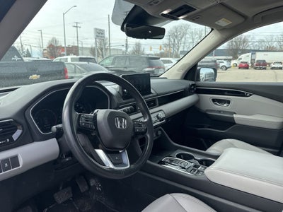 2023 Honda Pilot Touring