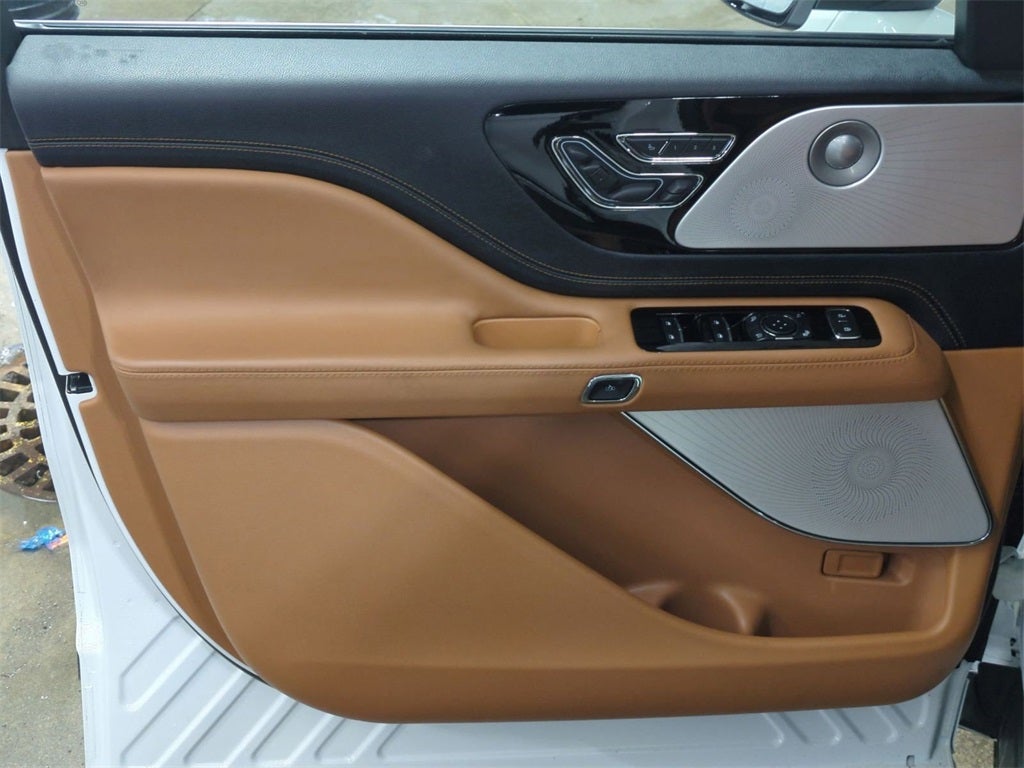 2023 Lincoln Aviator Black Label