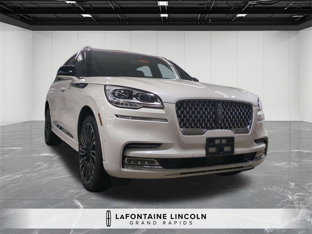 2023 Lincoln Aviator Black Label