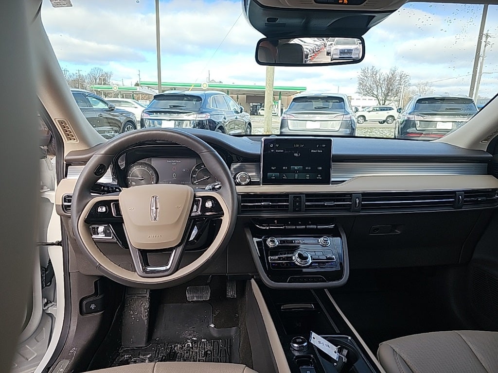 2022 Lincoln Corsair Standard