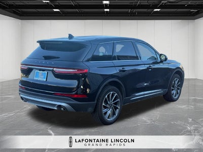 2023 Lincoln Corsair Standard