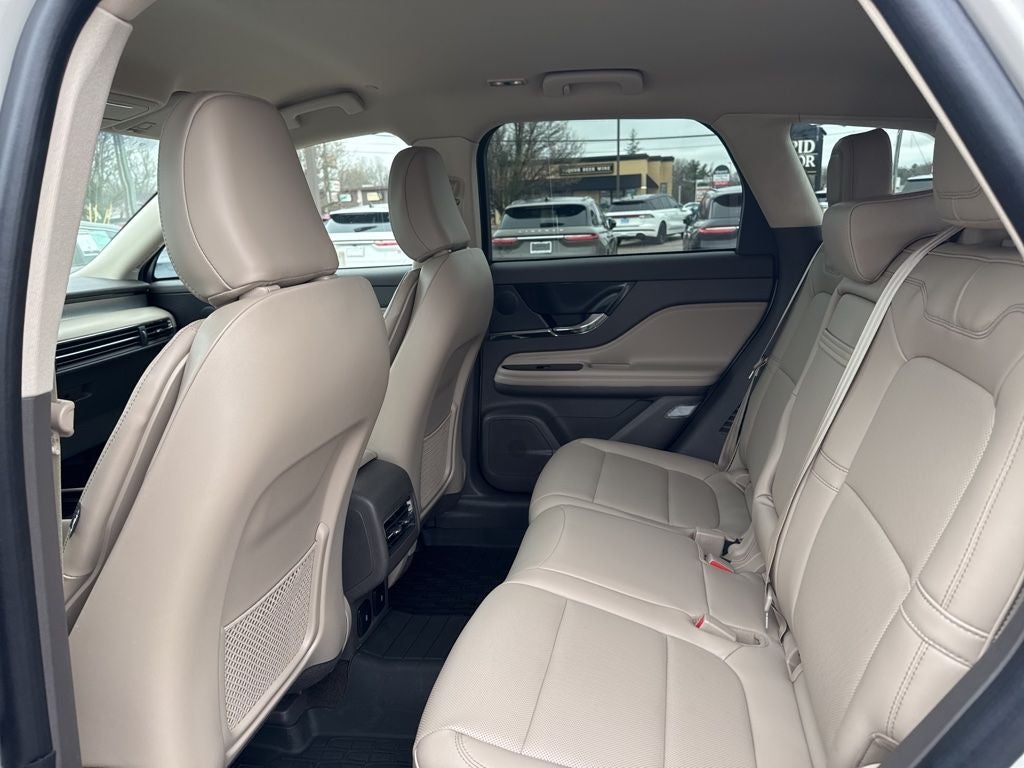 2023 Lincoln Corsair Standard