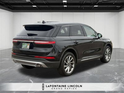 2023 Lincoln Corsair Standard