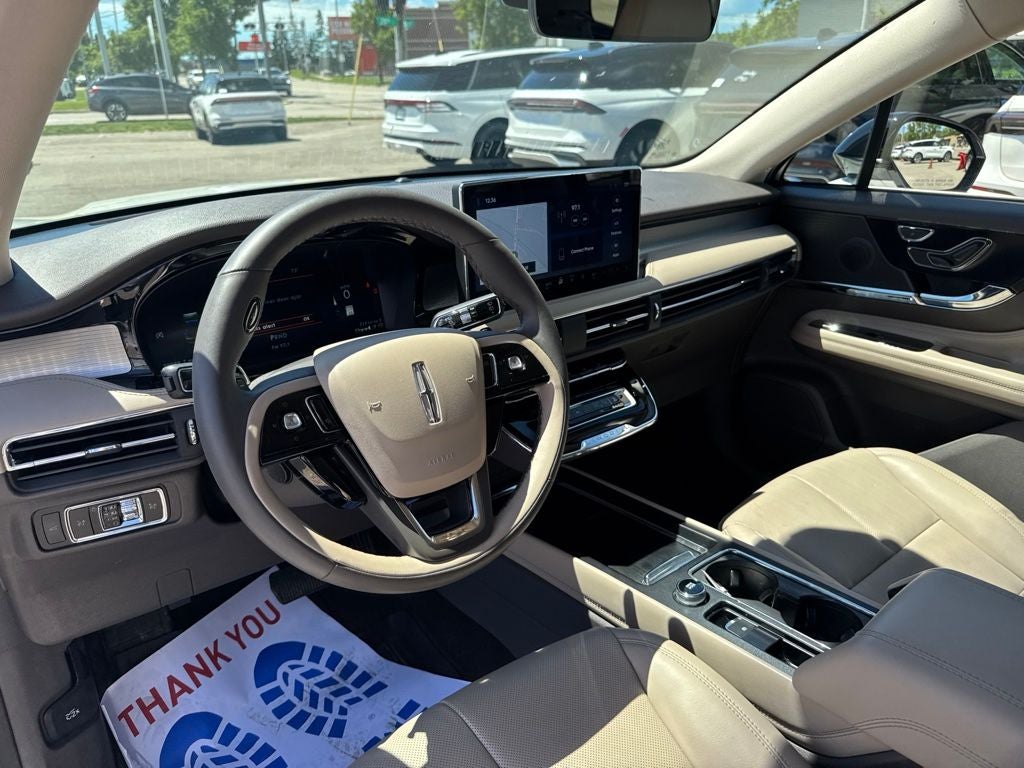2023 Lincoln Corsair Standard
