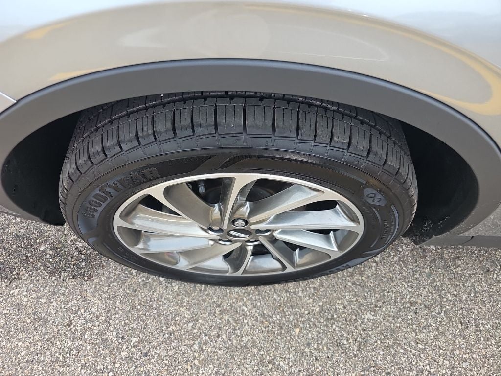 2024 Lincoln Corsair Premiere