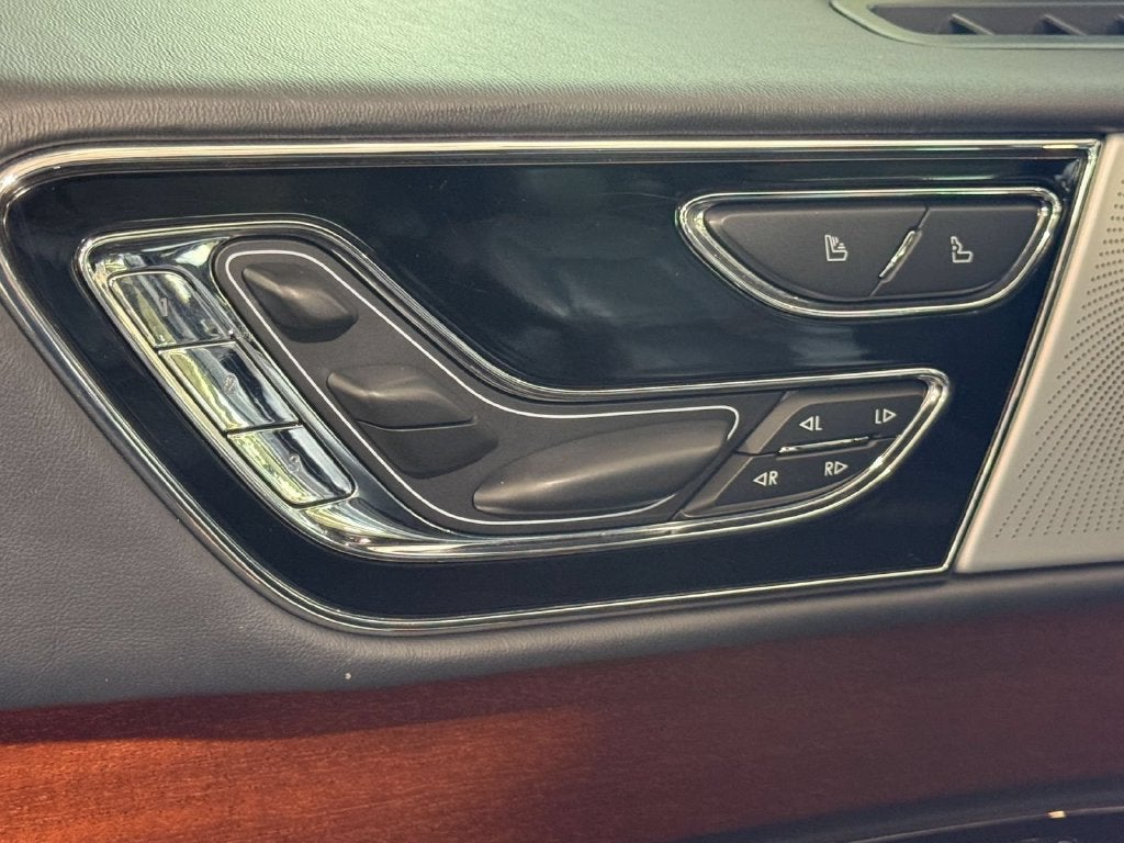 2024 Lincoln Navigator Black Label