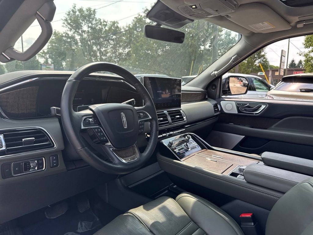 2024 Lincoln Navigator Black Label