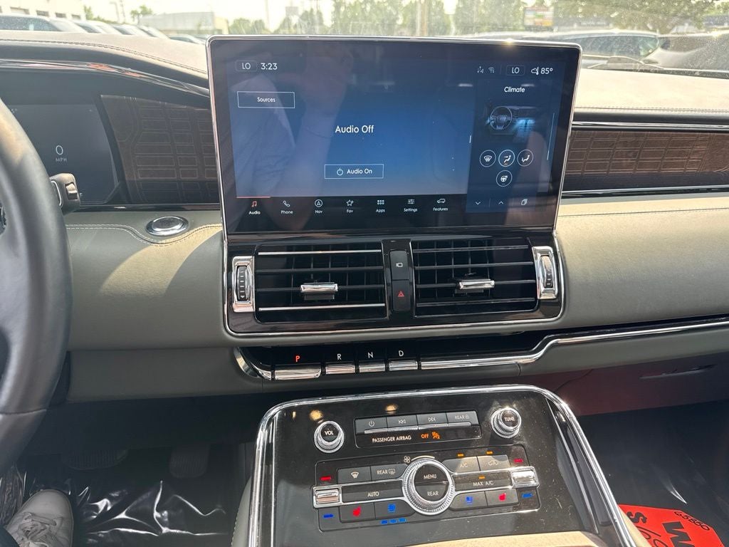 2024 Lincoln Navigator Black Label