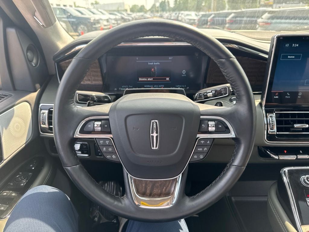 2024 Lincoln Navigator Black Label