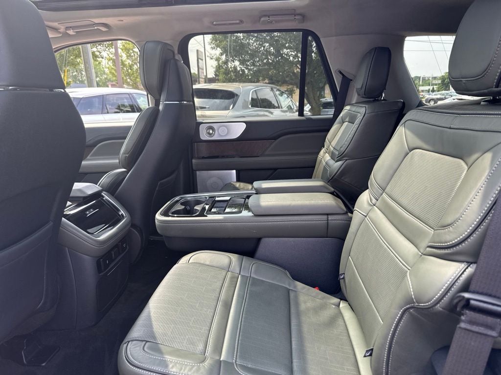 2024 Lincoln Navigator Black Label