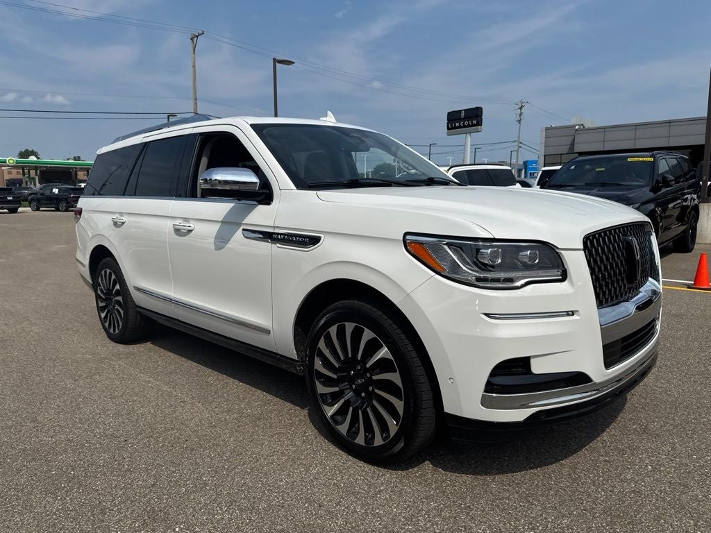 2024 Lincoln Navigator Black Label