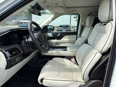 2023 Lincoln Navigator Black Label