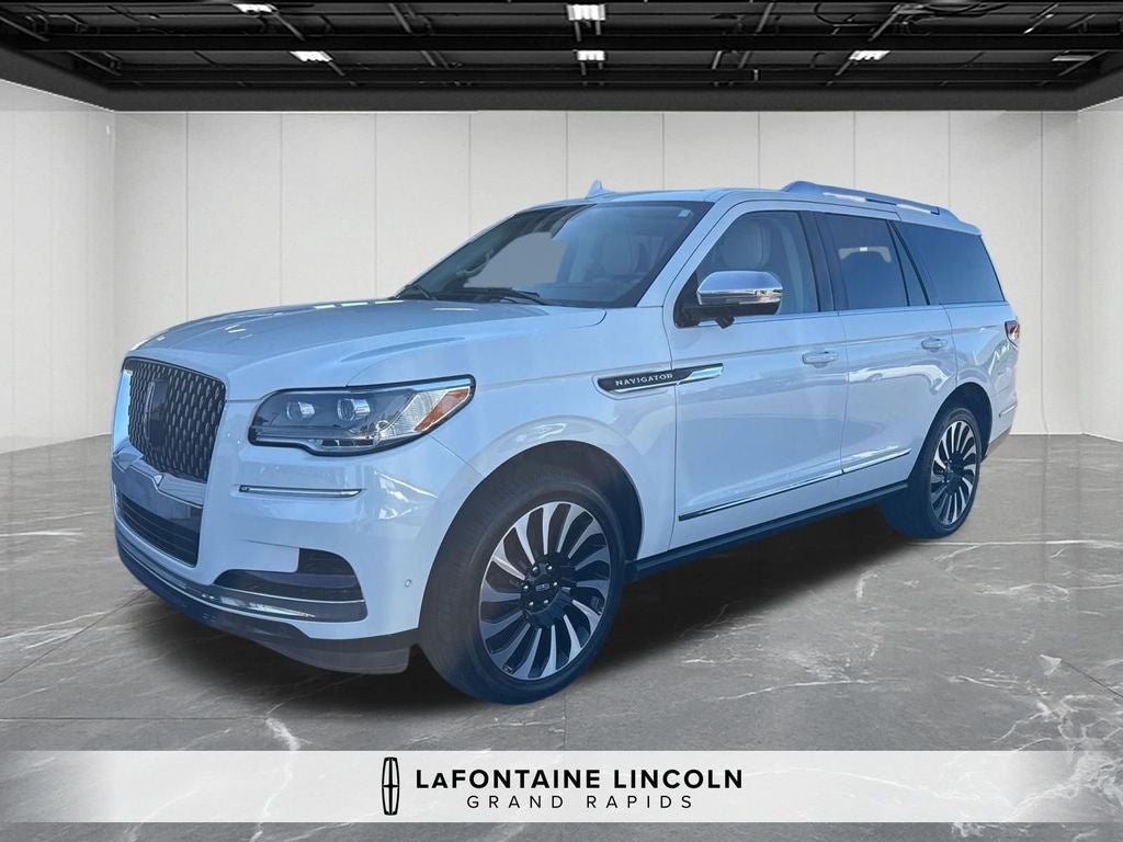2023 Lincoln Navigator Black Label