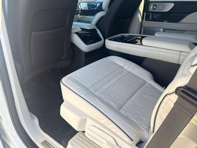 2023 Lincoln Navigator Black Label