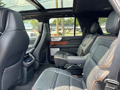 2024 Lincoln Navigator Black Label