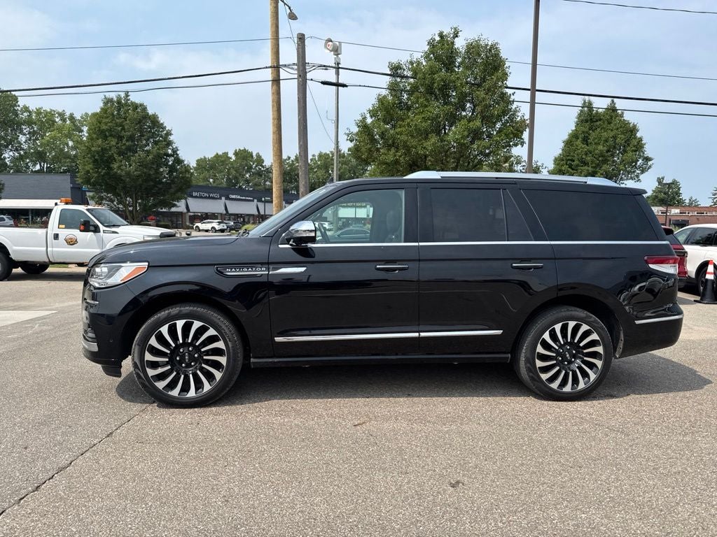 2024 Lincoln Navigator Black Label