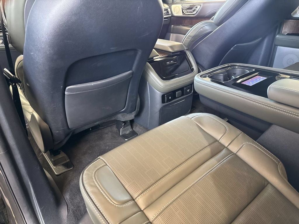 2023 Lincoln Navigator Black Label