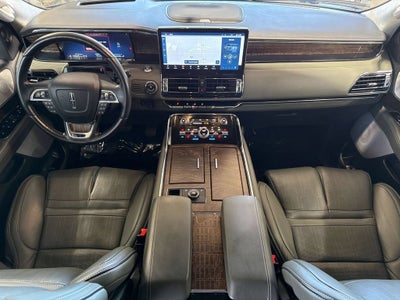 2023 Lincoln Navigator Black Label