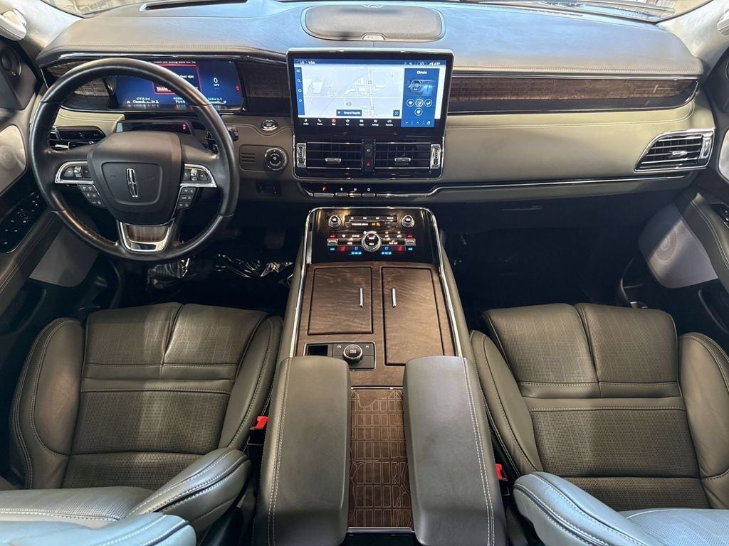 2023 Lincoln Navigator Black Label