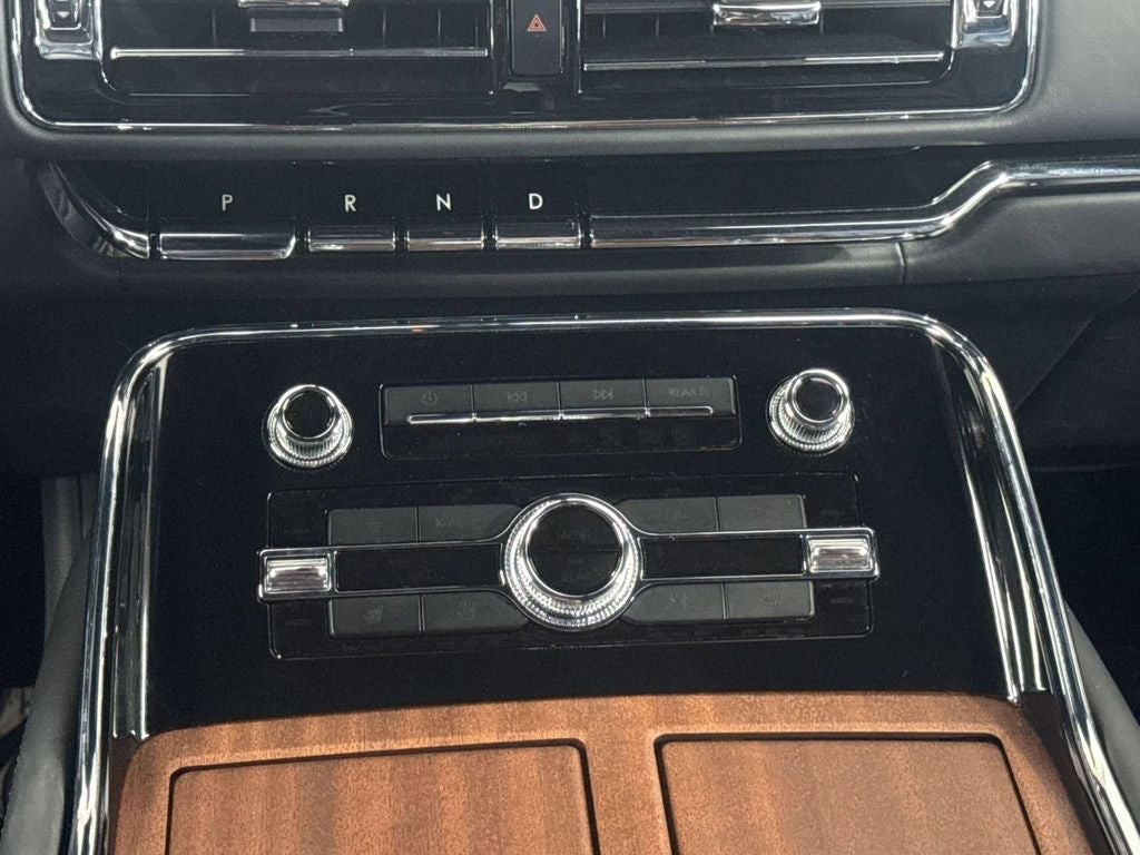 2024 Lincoln Navigator Black Label