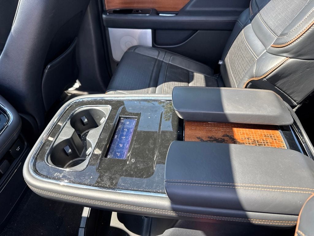 2023 Lincoln Navigator Black Label