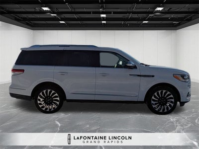 2023 Lincoln Navigator Black Label
