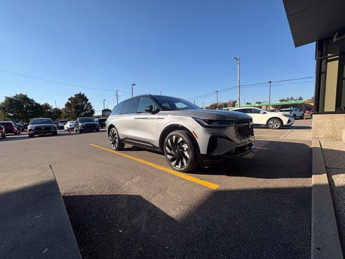 2025 Lincoln Nautilus Reserve