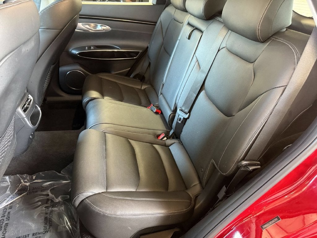 2025 Genesis GV70 2.5T